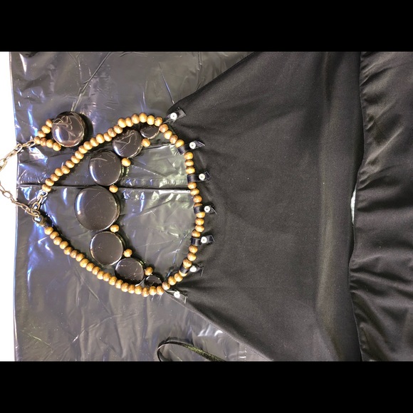 Shirt - Picture 3 of 8